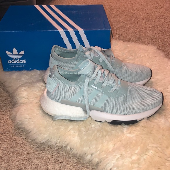 adidas Shoes - Price ⬇️! NWT Adidas pod-s3.1 Sneakers